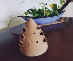 クリスマスツリー型陶器　素焼き　インテリア　花器