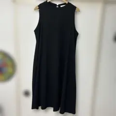 ノースリーブロングワンピースブラック