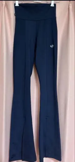 アディダス ネイビーフレアパンツ S