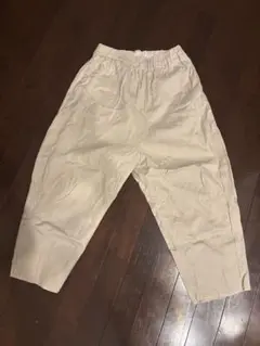 ヒムカシ　ベージュパンツ