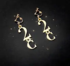 Item thumbnail for item 7d4db022-1788-4ad8-aa8f-75a78b63d019