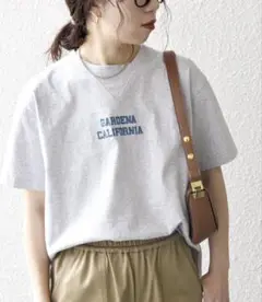 【SHIPS any別注】V ガゼット プリント & 刺繍 Tシャツ