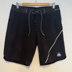 QUIKSILVER HIGHLINE ブラック水着 32サイズ