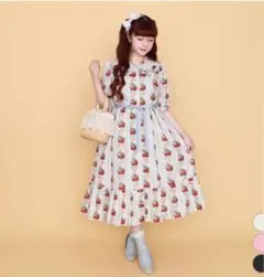 Melody Basket Strawberry Rose フロントワンピース