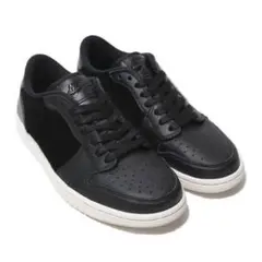 Nike Air Jordan 1 Low ブラック