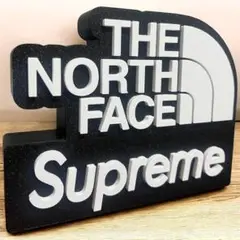 THE NORTH FACE × SUPREME 立体ロゴランプシェード