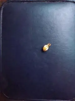 ゴールド風 シンプル チャーム 約1.5cm