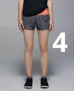 ルルレモン　ランニング　ショートパンツ　サイズ4