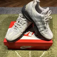Nike Air Max 95 エッセンシャルホワイト×ライトグリーン27cm