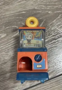 bts ガシャポン　ミニミニガチャマシーン　RM