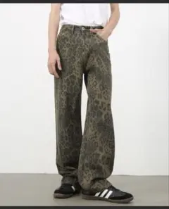 ルーズシルエットレオパード柄 ストレートデニムM