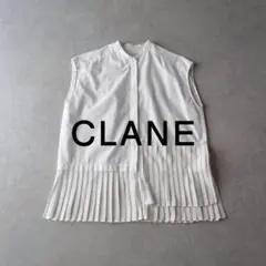 美品 CLANE 2,2万円 プリーツのノーカラーブラウス ホワイト クラネ B