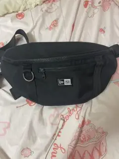 NEW ERA ブラック ボディバッグ・ウエストポーチ