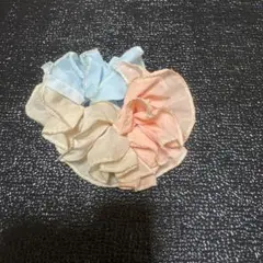 3色のシュシュ