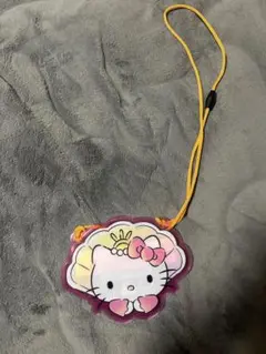 チケットホルダー　AWAJI HELLO KITTY APPLE LAND限定