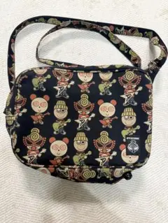 Item thumbnail for item f4ee356b-b3d5-43cc-97d9-e86a168a68f8