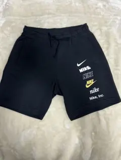 NIKE ショートパンツ　L