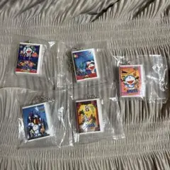ドラえもん　DVDミニチュアチャームコレクション　ガチャガチャ