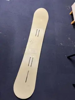 FORUM SUNOWBOARD F10(現BARTON)