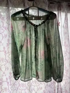 Item thumbnail for item dc40e8a2-c2b1-4dbe-a150-3b7d59ebff6b