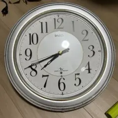 Daily 電波掛け時計（中古品）】