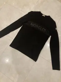 【ほぼ新品】モンクレール MONCLER ロングTシャツ サイズS ロンT