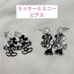 ピアス　ミッキーマウス・ミニーマウス セット