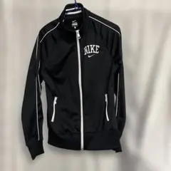 NIKE ジャージ　L