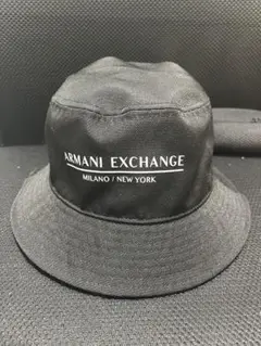 美品 Armani Exchange ブラック バケットハット