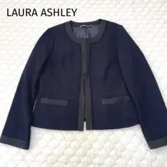 LAURA ASHLEY ローラアシュレイ　ノーカラージャケット　ネイビー
