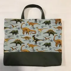 恐竜　スター（グリーン ）　レッスンバッグ