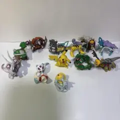 ポケモン　フィギュア　クリッピングフィギュア　ピカチュウ　ユキメノコ　レックウザ