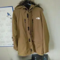 THE NORTH FACE ダークイエローマウンテンパーカー L
