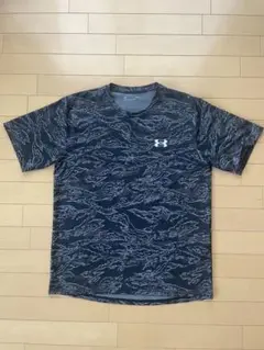 UNDER ARMOUR アンダーアーマー　Tシャツ 迷彩柄　Lサイズ