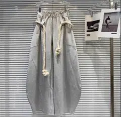 【大幅値下げ】Y2K ワイドシルエット　デザインスウェットパンツ　ロープベルトー