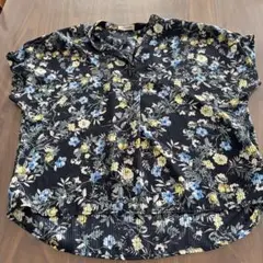 FLEUR DE KALINA フレンチスリーブ花柄トップス