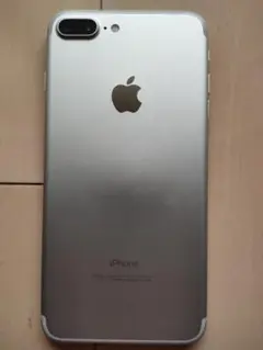 （美品）iPhone 7 plus A1785 32GB 本体 シルバー