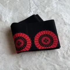 黒赤円形模様 半幅帯