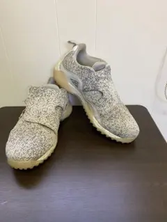 adidas コードカオスボア