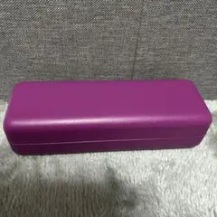 紫色 メガネケース プラスチック製【ほぼ未使用】