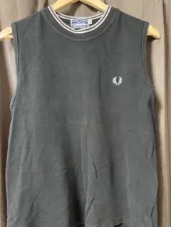 フレッドペリー Fred Perry ノースリーブ タンクトップ