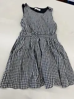 限定値下げ！BEBE BUZZ FUZZ ギンガムチェック ワンピース 140