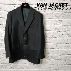 Item thumbnail for item 57471b88-8121-4006-b778-484a477238ed