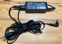 ACアダプター 19V-2.37A 東芝 中古・動作確認済 L型Φ5.5プラグ