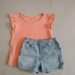 UNIQLO　ピンクTシャツとデニムショートパンツ　２点セット