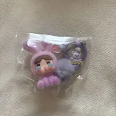 CRYBABYモチーフ　キーホルダー うさぎ パープル　クライベイビー