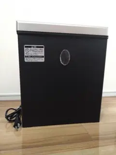 Item thumbnail for item aa9e6557-52cb-41b1-a4aa-c515d7cf4f31