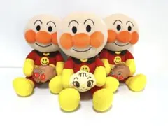 【新品未使用】アンパンマン ぬいぐるみ3体セット！