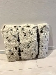 トゥモローランド　クッション
