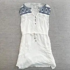FOREVER21 ワンピース 刺繍 ボタニカル フェス ホワイト